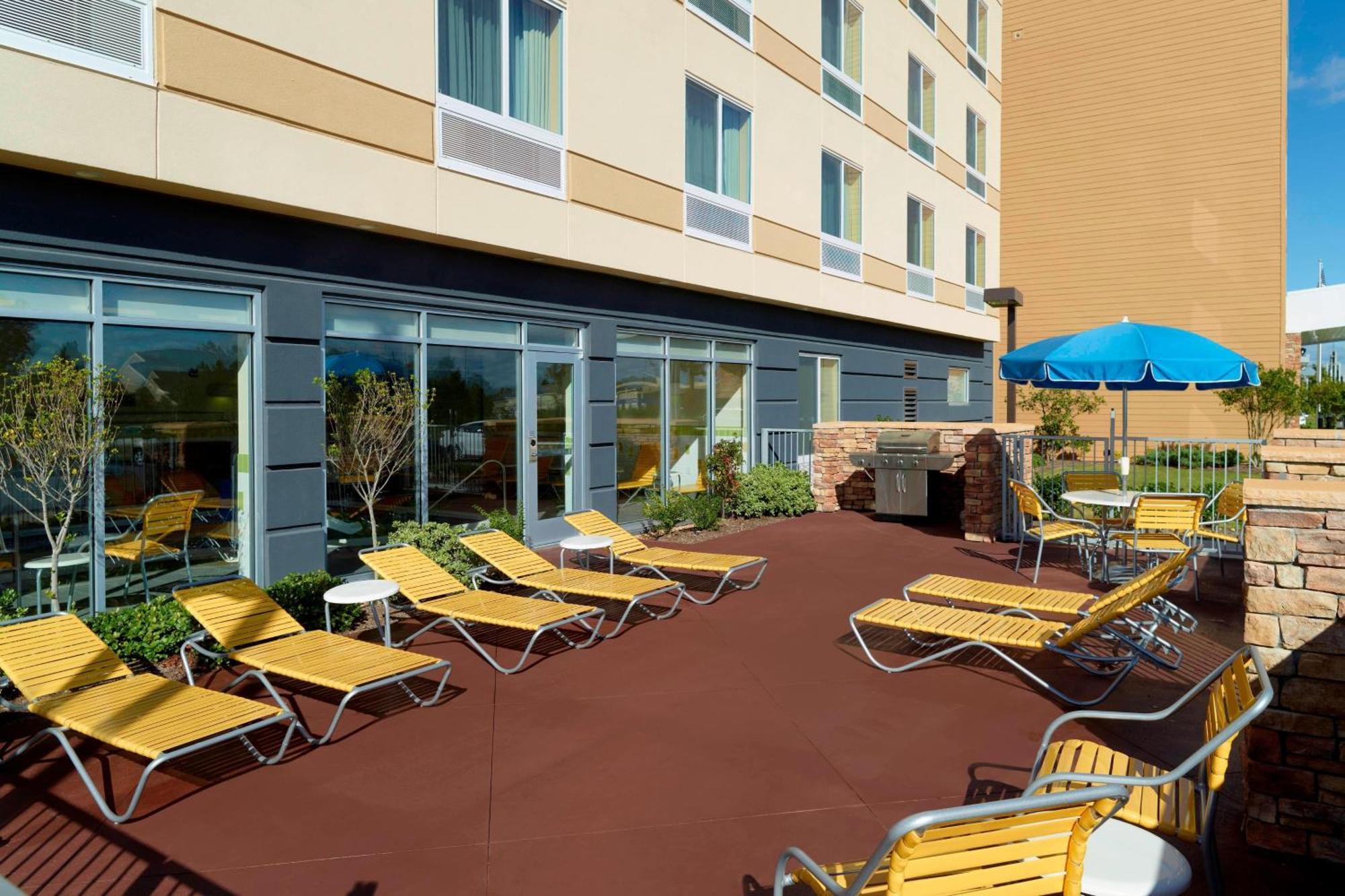 Fairfield Inn & Suites By Marriott Fayetteville North Dış mekan fotoğraf