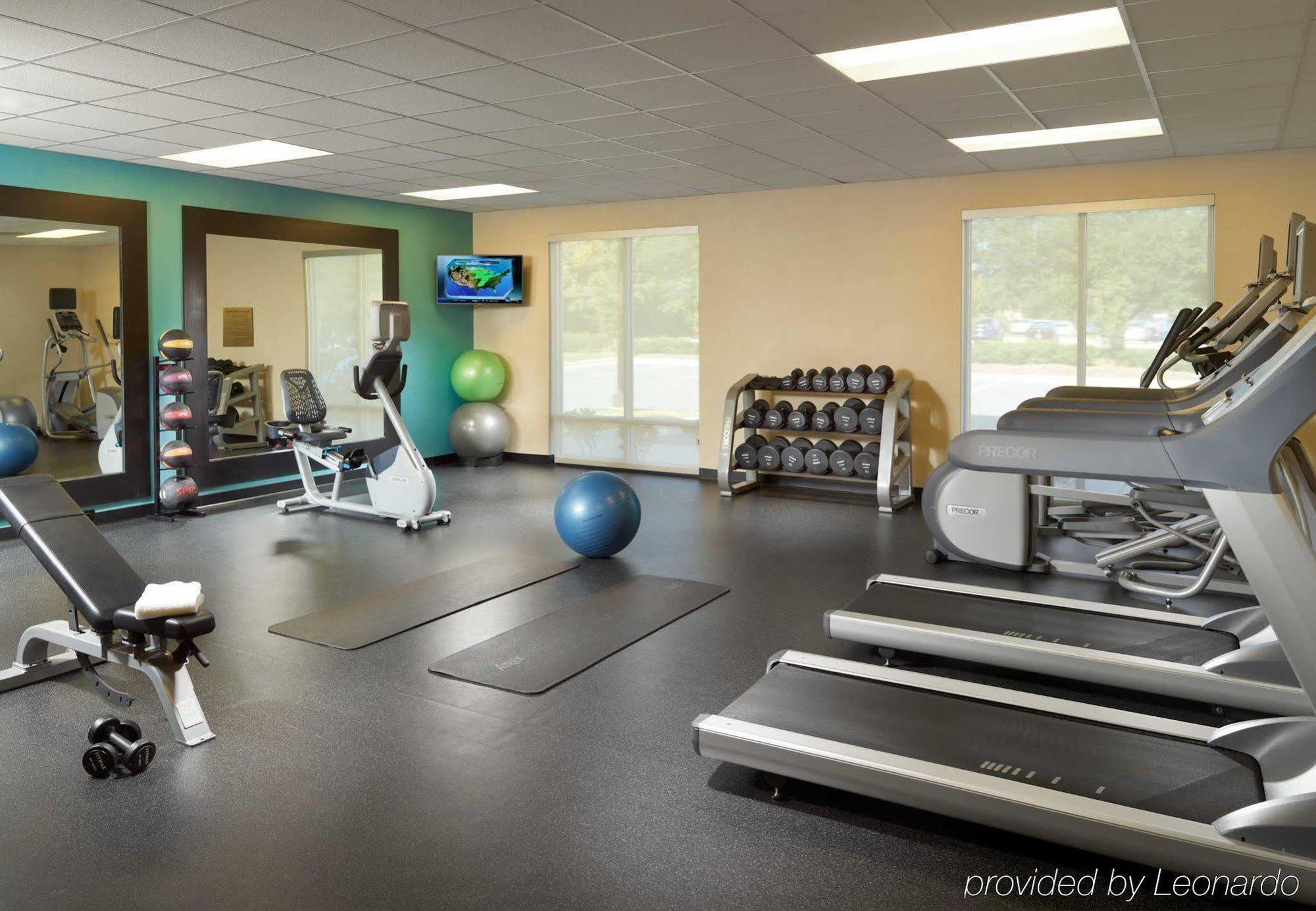 Fairfield Inn & Suites By Marriott Fayetteville North Dış mekan fotoğraf