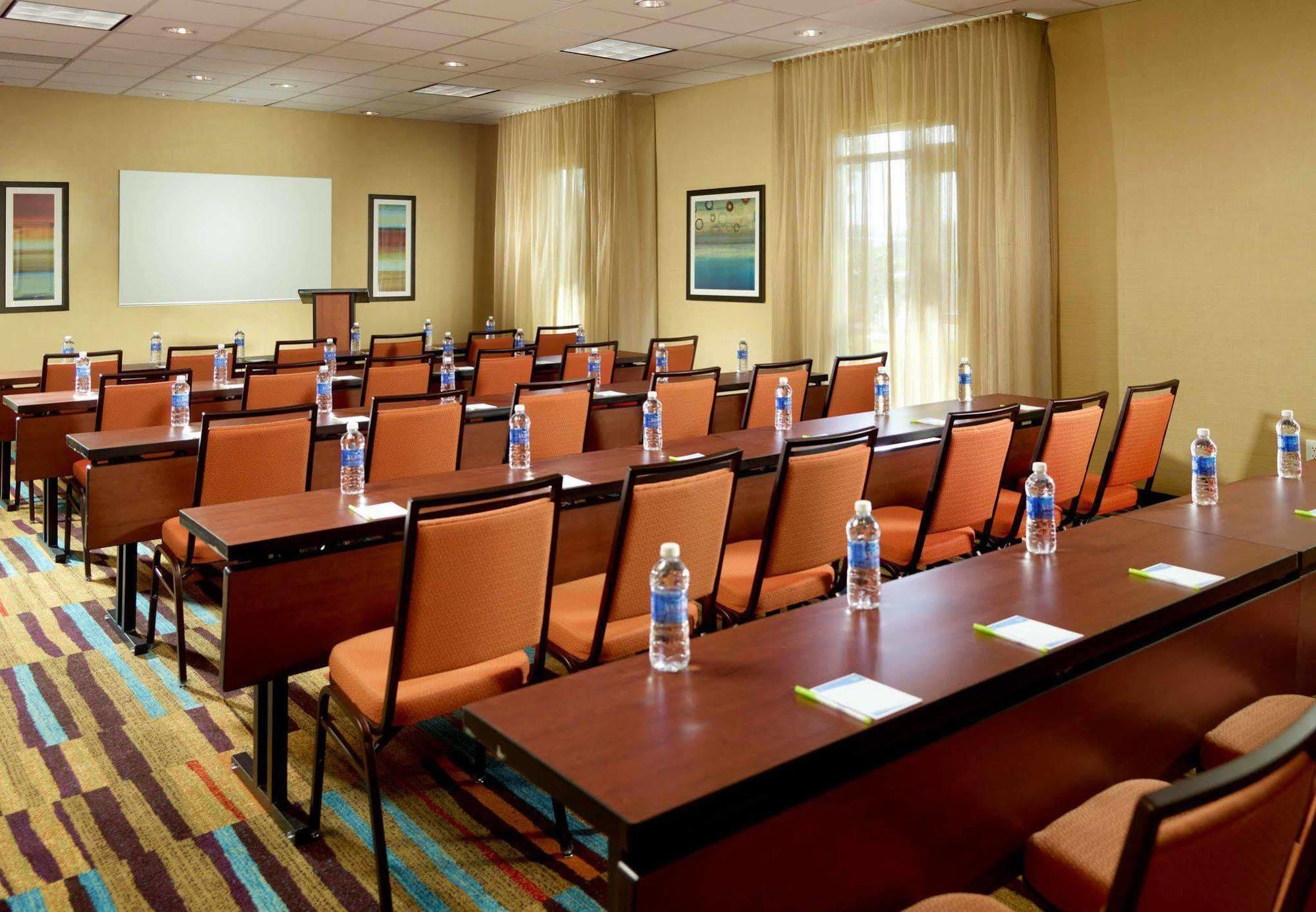 Fairfield Inn & Suites By Marriott Fayetteville North Dış mekan fotoğraf